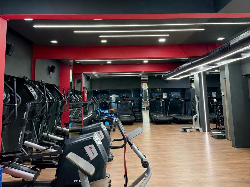 Cardio floor