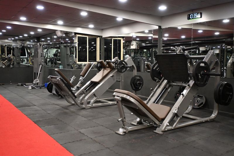 Leg press machines